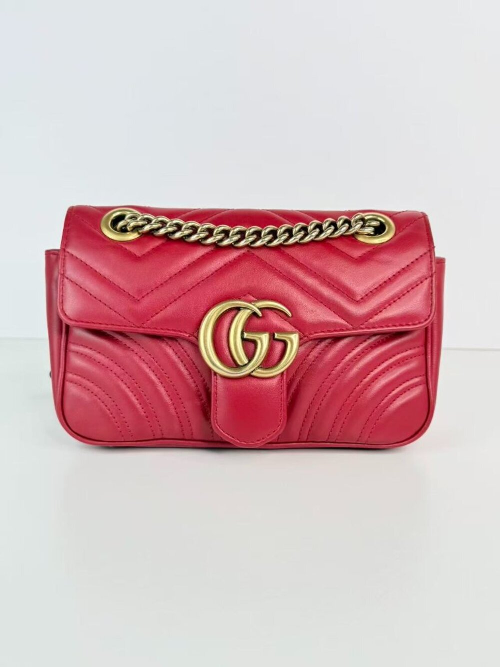 Gucci GG marmont Matelasse shoulder bag